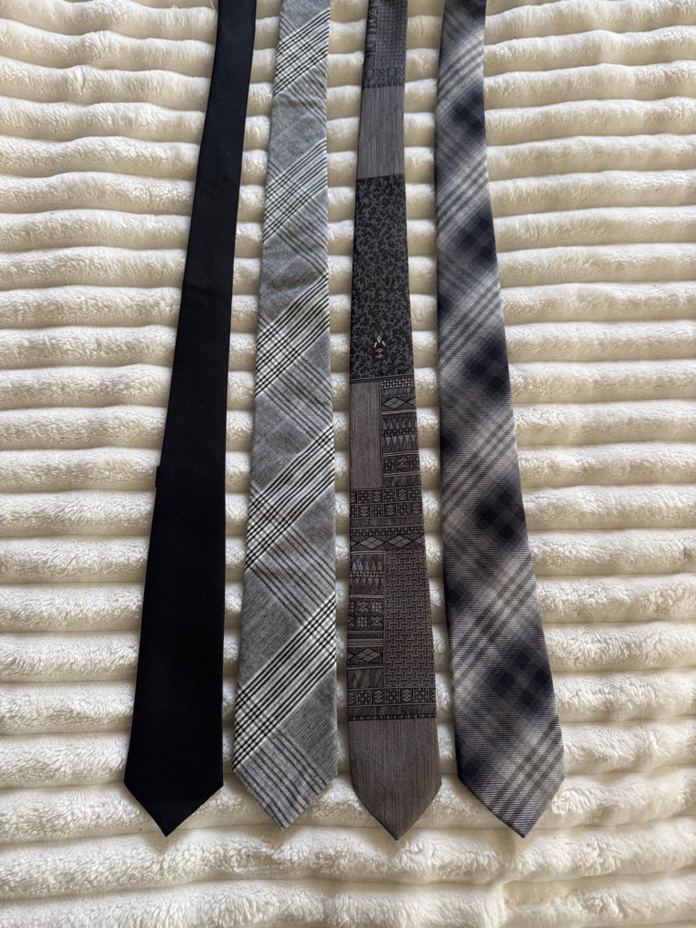 Sharp Style Skinny Tie Set - 4-Pack - Picture 1 of 9